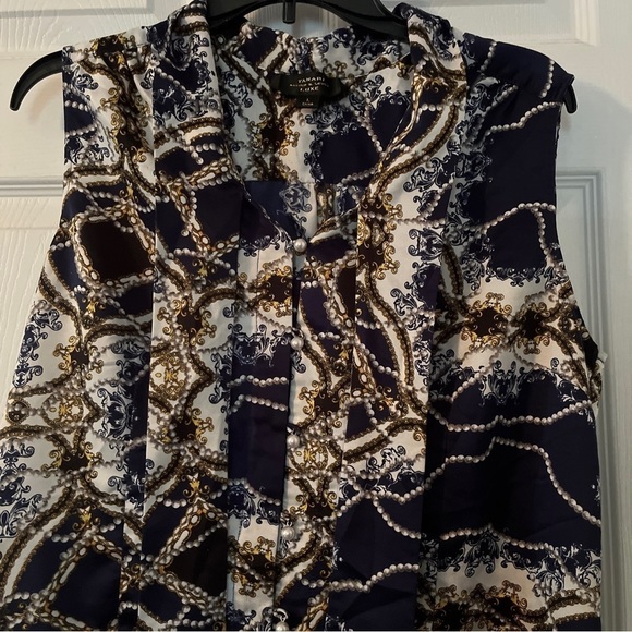 WOMAN’S TAHARI sleeveless Top tie front - Size Large - Picture 2 of 11